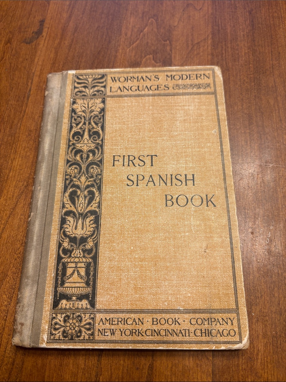 First Spanish Book - Woman’s Modern Language-Beige Vintage Cloth Hardcover